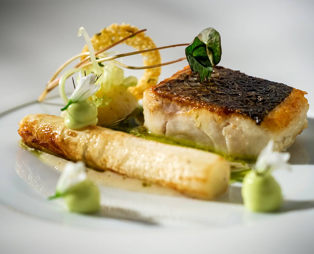 Gericht im Gourmet Restaurant Apicius des Romantikhotel Jagdhaus Eiden in Bad Zwischenahn