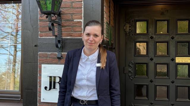 Svenja Sandmann : F&B  - Romantikhotel Jagdhaus Eiden